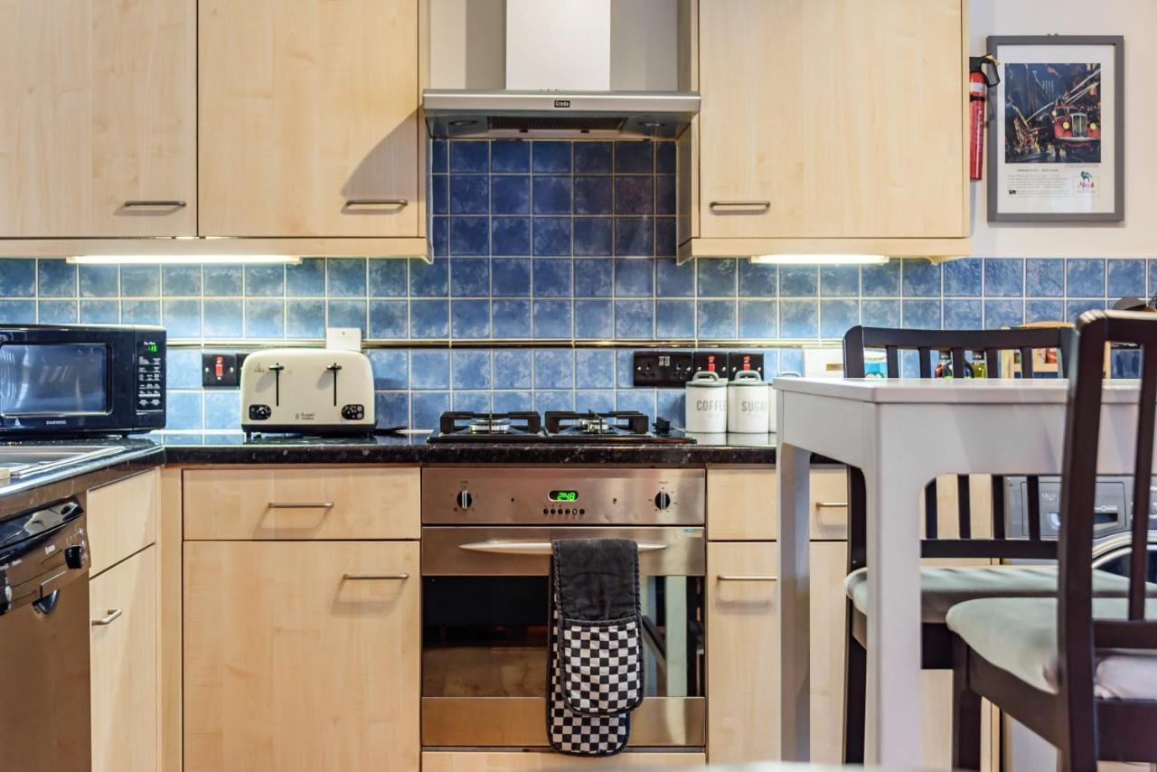 Stylish 2 Bedroom Apartment, Central Exeter, Parking On Site 外观 照片